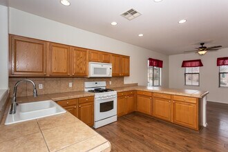 1531 Essex Way in Chino Valley, AZ - Building Photo - Building Photo