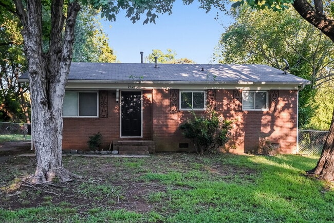 property at 9324 Edgevale Dr