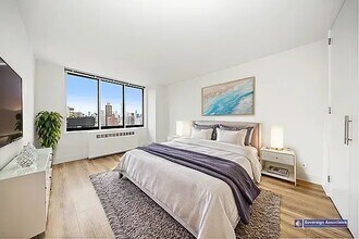 1735 York Ave in New York, NY - Building Photo - Building Photo