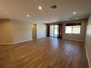 18570 W Swayback Pass in Surprise, AZ - Building Photo - Building Photo