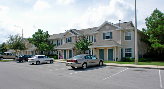 Stone Harbor Apartments in Panama City Beach, FL - Building Photo - Building Photo