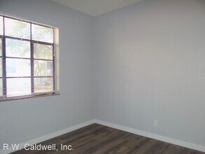 4901 29th Ave S-Unit -#5 in Gulfport, FL - Building Photo - Building Photo