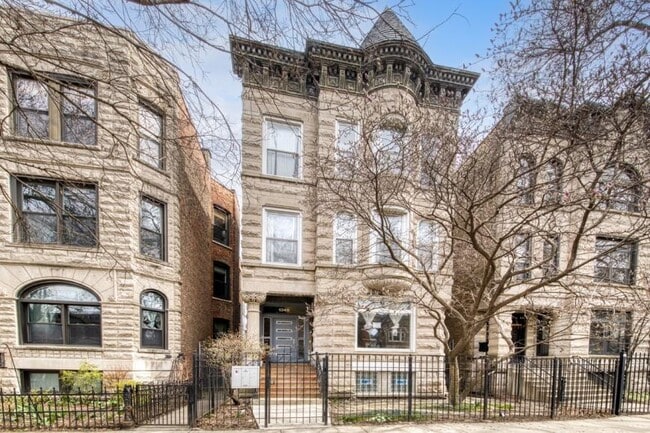 property at 1345 N Maplewood Ave
