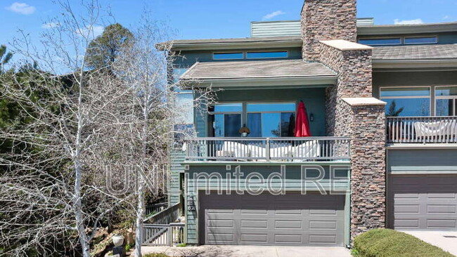 property at 674 Crosscreek Dr