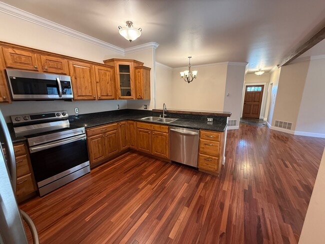 243 N Ferguson Ave in Bozeman, MT - Building Photo - Building Photo