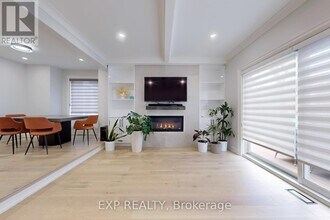 2205-2205 South Millway in Mississauga, ON - Building Photo - Building Photo