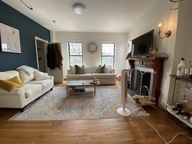 1677 Washington St, Unit 1 in Boston, MA - Building Photo