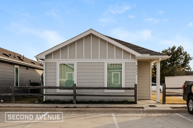 property at 8633 Cottage Crk Dr