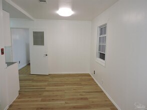 146 Drew Cir in Pensacola, FL - Building Photo - Building Photo