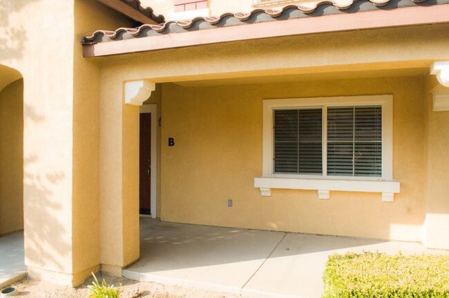 25848 Iris Ave in Moreno Valley, CA - Building Photo - Building Photo
