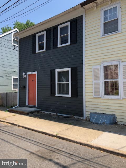 12 Thompson St in Bordentown, NJ - Building Photo - Building Photo