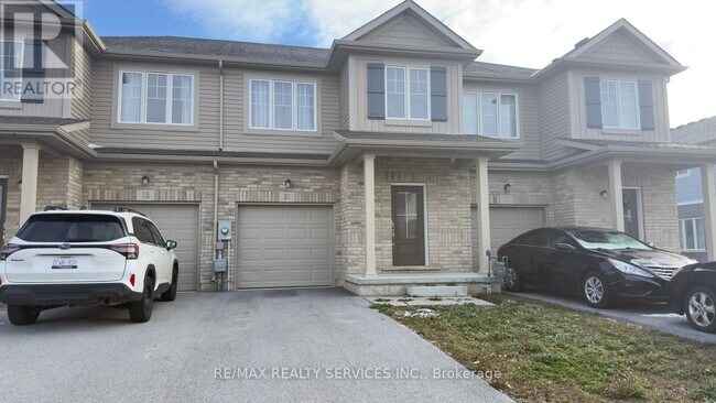 26 Sunflower Pl in Welland, ON - Building Photo - Building Photo