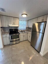 3901 NW 9th Ave in Lighthouse Point, FL - Building Photo - Building Photo