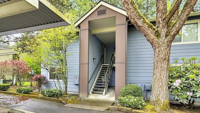 property at 10026 NE 127th Pl