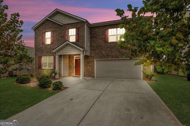 property at 637 Yazzie Pl