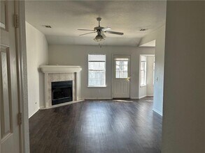 1239 China Berry Ln in Fayetteville, AR - Building Photo - Building Photo