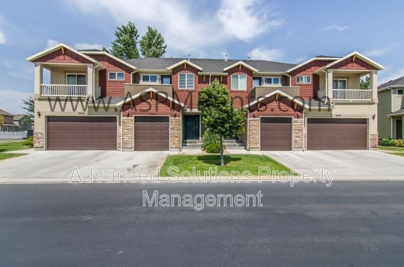 3342 W Prairie Grass Dr in Lehi, UT - Foto de edificio