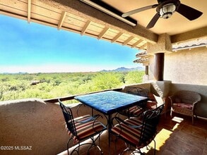 655 W Vistoso Highlands Dr, Unit 228 in Oro Valley, AZ - Foto de edificio - Building Photo