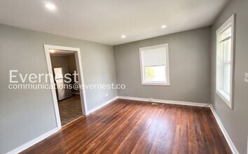 516 Athens Ct in Birmingham, AL - Building Photo - Building Photo