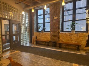 14 N Peoria St in Chicago, IL - Building Photo - Building Photo