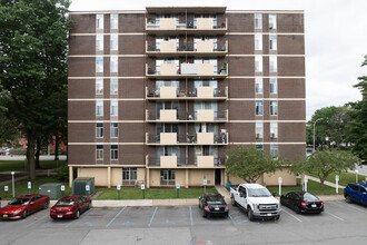 Towers on Hudson in Troy, NY - Building Photo - Building Photo