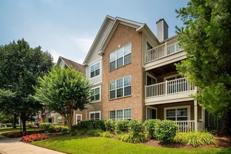 The Elms At Kingstowne in Alexandria, VA - Building Photo - Building Photo