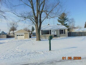 46589 Huling St in Shelby Township, MI - Building Photo - Building Photo
