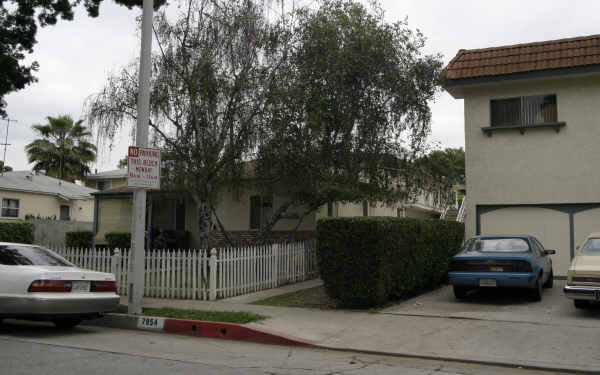 7952-7954 Newlin Ave in Whittier, CA - Building Photo - Building Photo