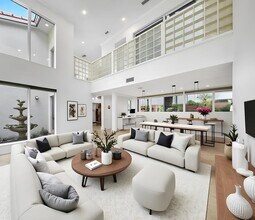 4000 Alhambra Cir in Coral Gables, FL - Building Photo - Building Photo