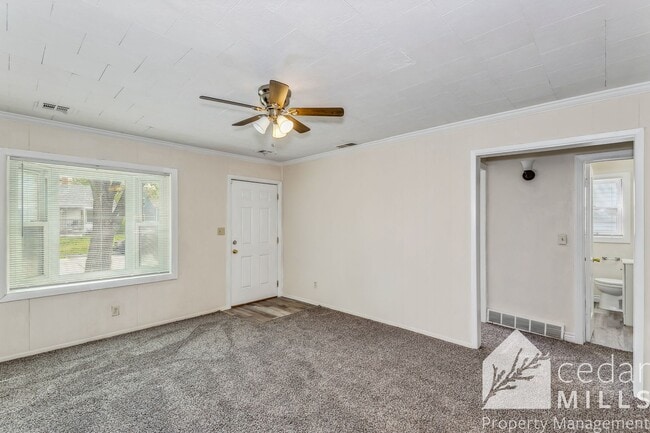 615 N Pinecrest St in Wichita, KS - Building Photo - Building Photo