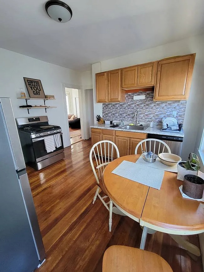 property at 32 Juliette St
