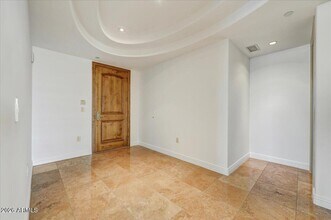 7181 E Camelback Rd in Scottsdale, AZ - Building Photo - Building Photo