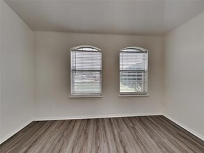 8317 Whispering Willow Ln in Fort Worth, TX - Building Photo - Building Photo
