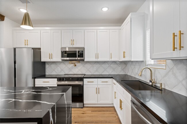 property at 6813 Parkhurst Dr