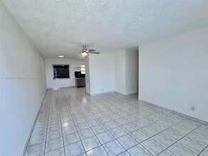 1850 Arthur St in Hollywood, FL - Building Photo - Building Photo