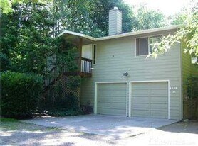 1143 Euclid Ave in Bellingham, WA - Building Photo