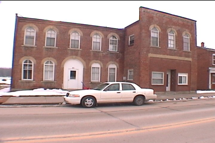 108 W Amelia St in Cassville, WI - Building Photo