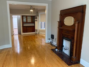 1531 N Monticello Ave in Chicago, IL - Building Photo - Building Photo