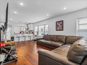 79 Bailey Rd in Somerville, MA - Building Photo - Building Photo
