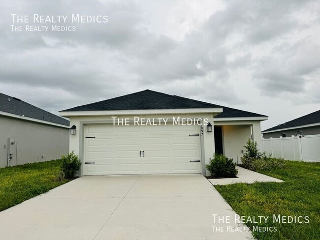 1097 SILAS St in Haines City, FL - Building Photo - Building Photo