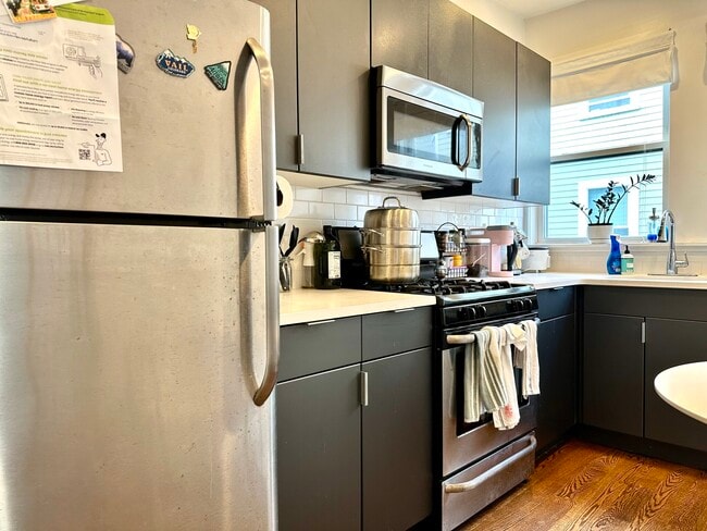 19 Marney St in Cambridge, MA - Building Photo - Building Photo