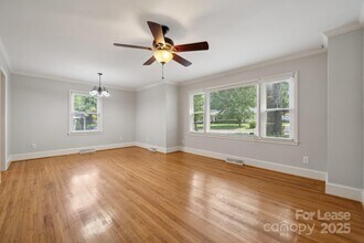 1818 Woodland Dr in Charlotte, NC - Building Photo - Building Photo