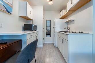 900 E Hopkins Ave in Aspen, CO - Building Photo - Building Photo