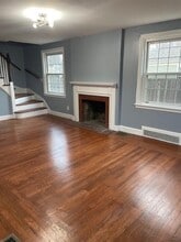 94 Puritan Dr in Warwick, RI - Building Photo - Building Photo