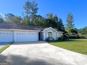 107 Kathryne Bailey Dr in Kingsland, GA - Building Photo - Building Photo