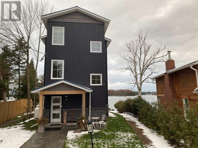 50 Cedar Shores in Bracebridge, ON - Building Photo - Building Photo