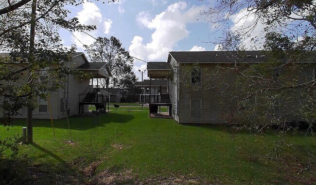 1515 1st Ave in Kinder, LA - Building Photo - Building Photo