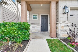 5122 Emma Forest St in Houston, TX - Building Photo - Building Photo