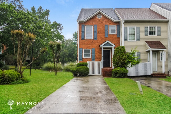 property at 121 Village Walk
