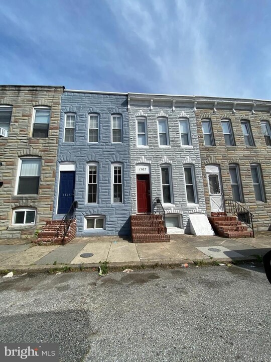 1165 Cleveland St in Baltimore, MD - Foto de edificio